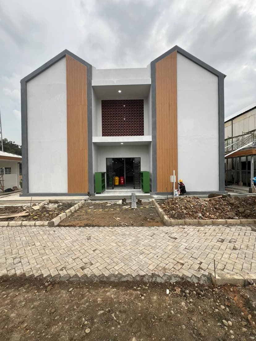 Exterior 1